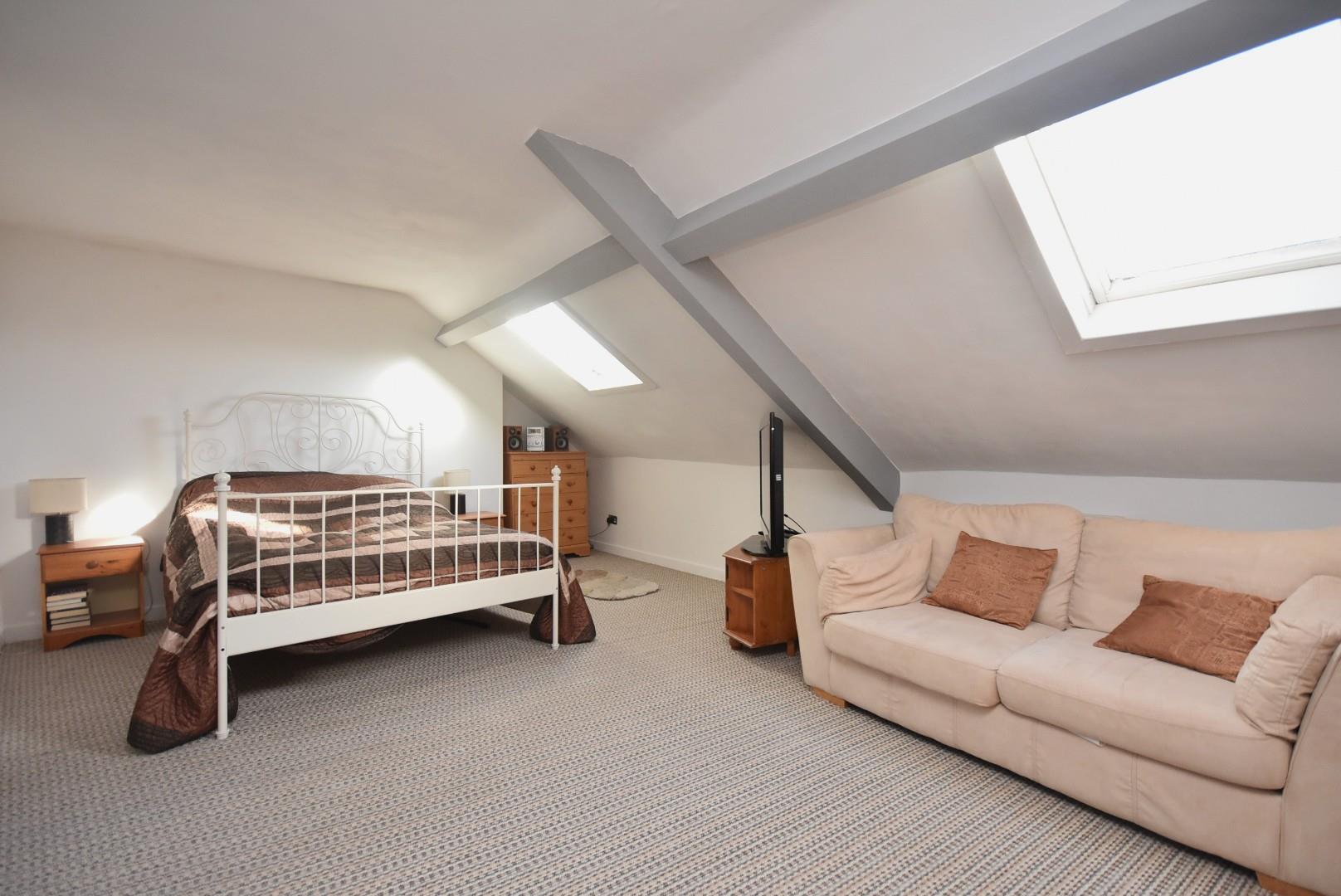 32 Arcot Street, Penarth, CF64 1EU